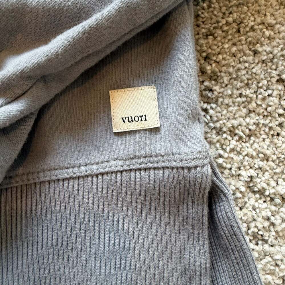Vuori Laguna Henley Crop Sweatshirt Grey Size S - Picture 2 of 3
